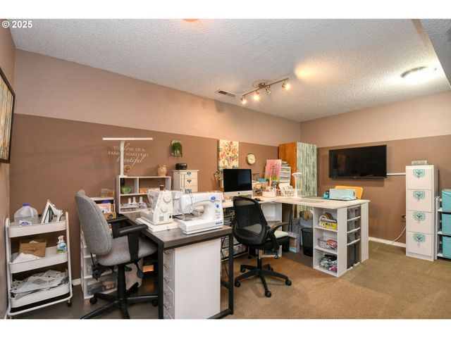 100 W WALLACE St, Weston, OR 97886