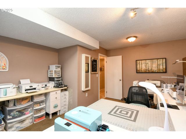 100 W WALLACE St, Weston, OR 97886