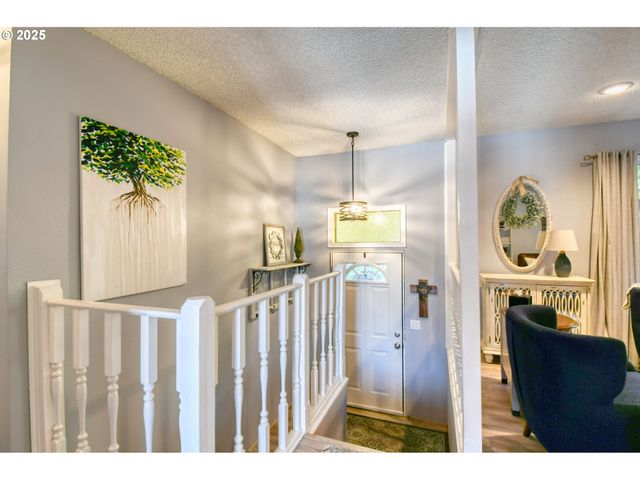 100 W WALLACE St, Weston, OR 97886