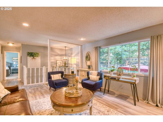 100 W WALLACE St, Weston, OR 97886