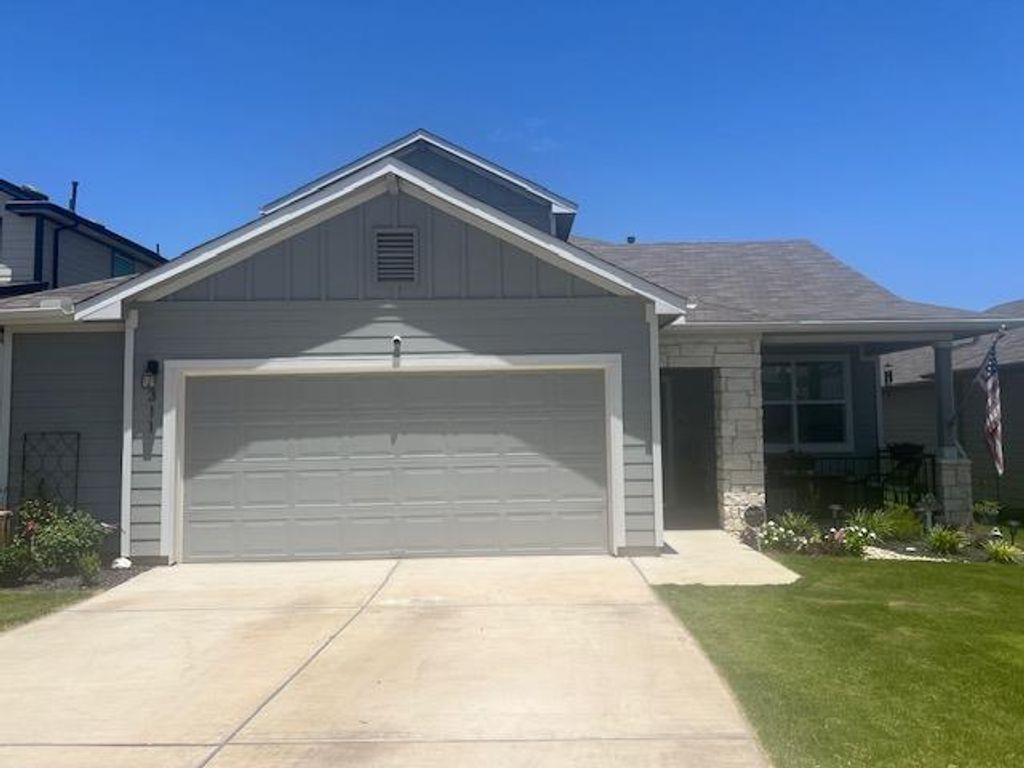 311 Town Lake BND, Kyle, TX 78640