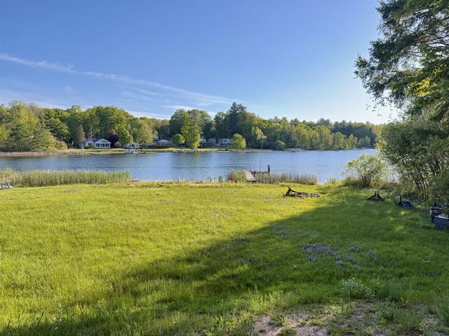 4605 Hunters Trail, Six Lakes, MI 48886