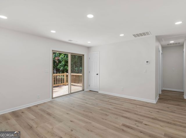 899 Virginia Court SE, Conyers, GA 30094