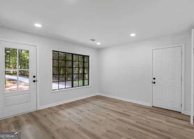 899 Virginia Court SE, Conyers, GA 30094