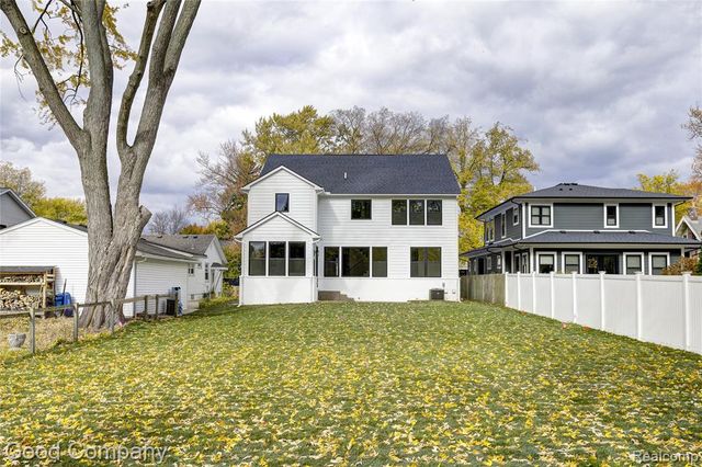 1317 Butternut Avenue, Royal Oak, MI 48073