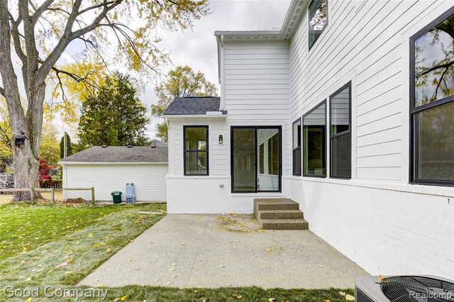 1317 Butternut Avenue, Royal Oak, MI 48073