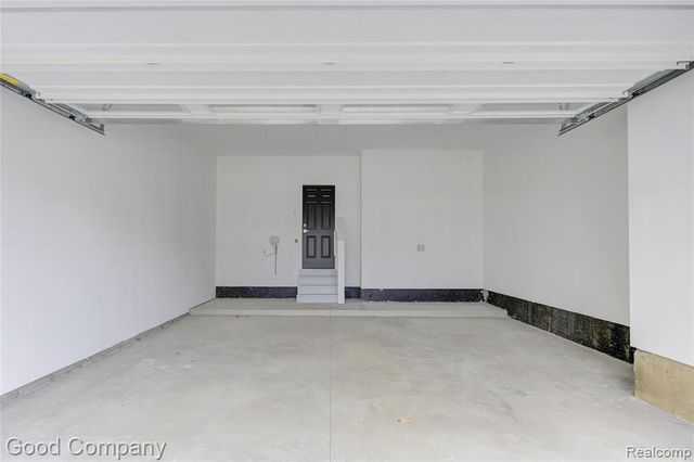 1317 Butternut Avenue, Royal Oak, MI 48073