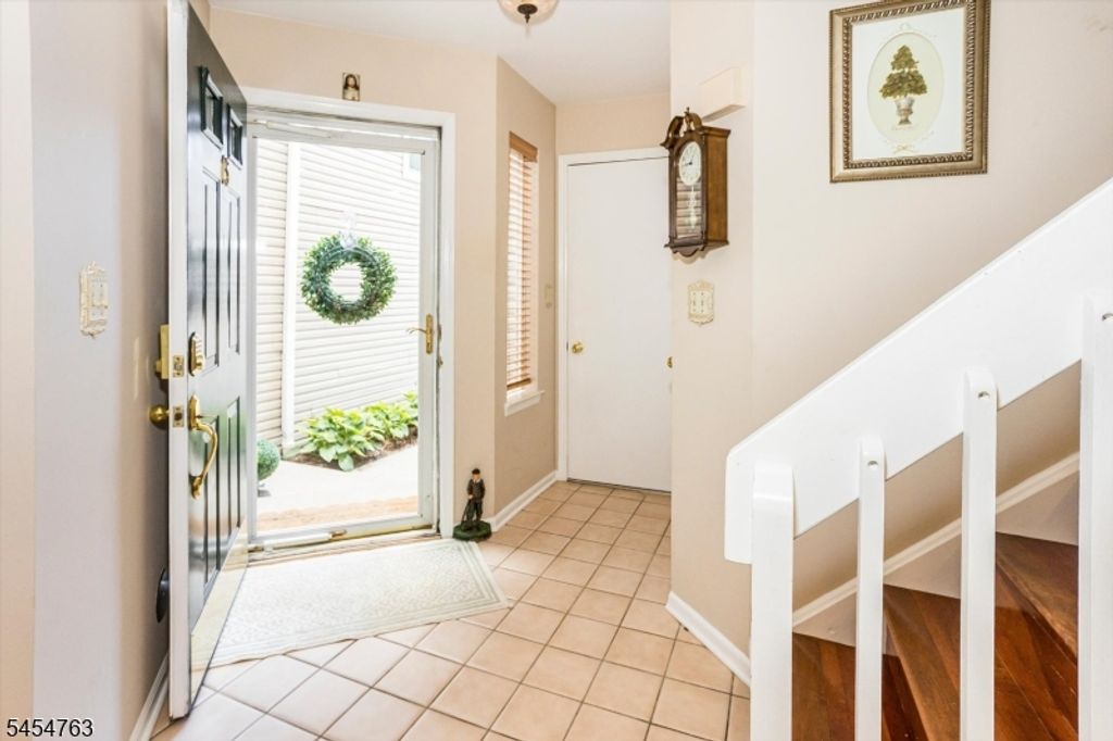 15 Witherspoon Ct, Morris Twp., NJ 07960 — photo 3