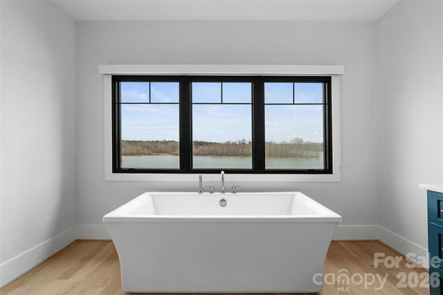 324 Riverside Drive, Mount Holly, NC 28120