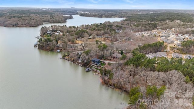 324 Riverside Drive, Mount Holly, NC 28120