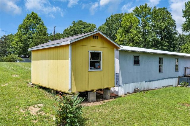 742 Captain Carter Rd, Spencer, TN 38585