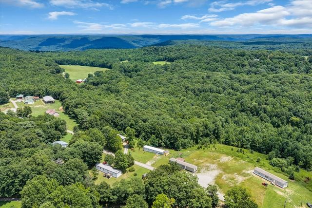 742 Captain Carter Rd, Spencer, TN 38585