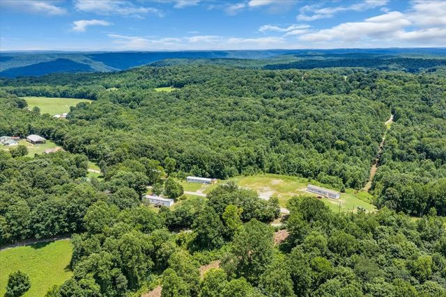 742 Captain Carter Rd, Spencer, TN 38585