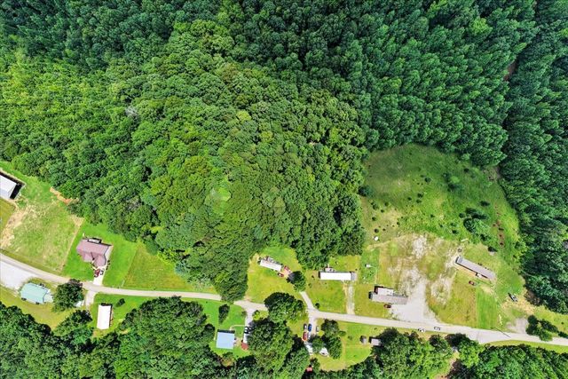 742 Captain Carter Rd, Spencer, TN 38585