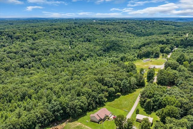 742 Captain Carter Rd, Spencer, TN 38585