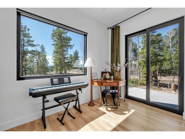 11 Juneau Cir, Nederland, CO 80466