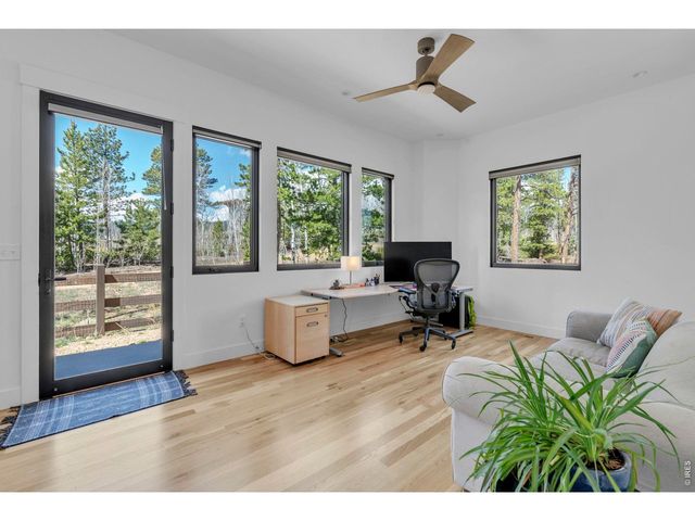 11 Juneau Cir, Nederland, CO 80466