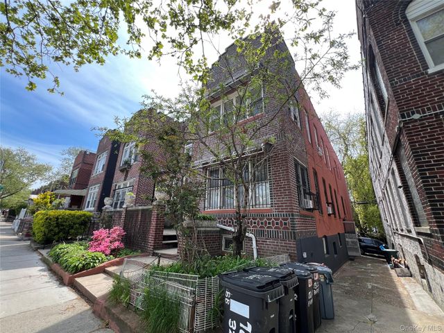 78-12 32ND Avenue, East Elmhurst, NY 11370