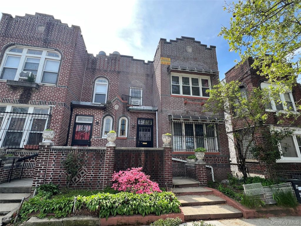 78-12 32ND Avenue, East Elmhurst, NY 11370