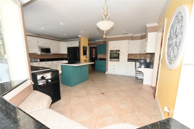 4498 REAL COURT, Orlando, FL 32808