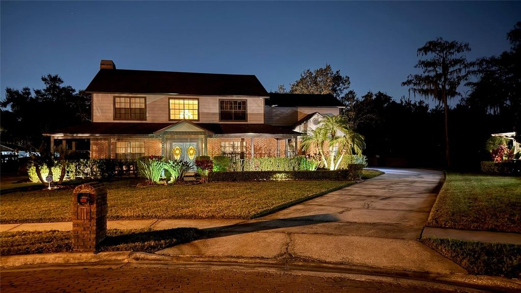 4498 REAL COURT, Orlando, FL 32808