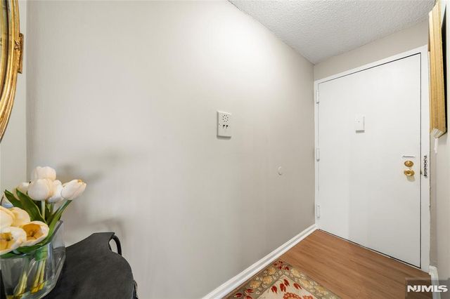 277 Prospect Avenue 14B, Hackensack, NJ 07601