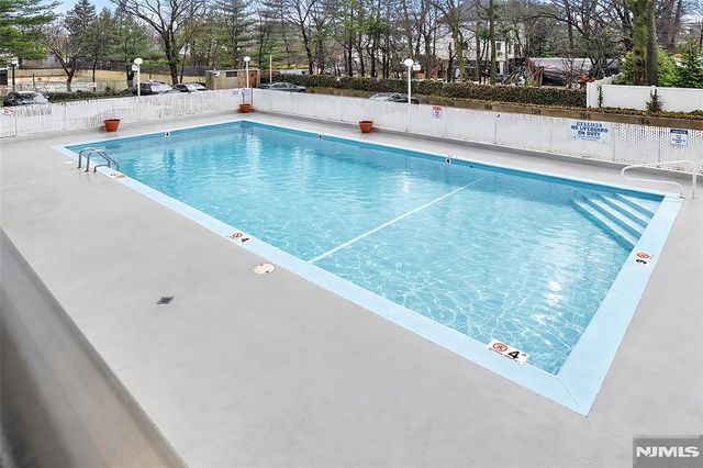 277 Prospect Avenue 14B, Hackensack, NJ 07601