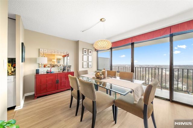 277 Prospect Avenue 14B, Hackensack, NJ 07601