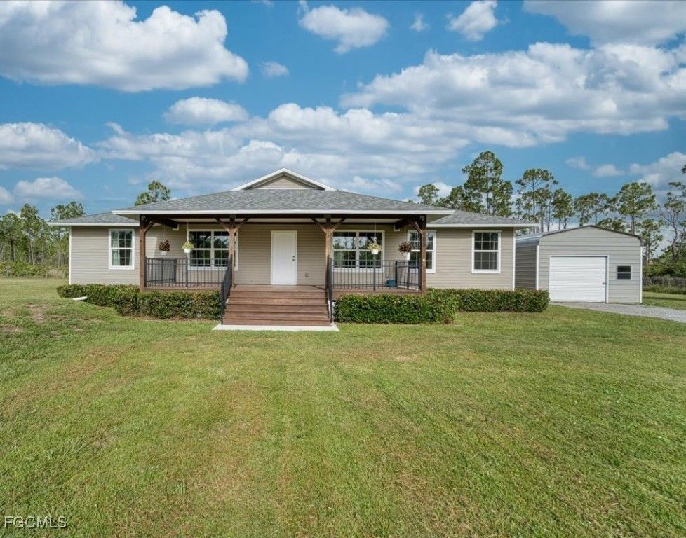 6405 Alan BLVD, Punta Gorda, FL 33982