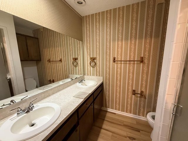 6428 Amber Dr, Odessa, TX 79762