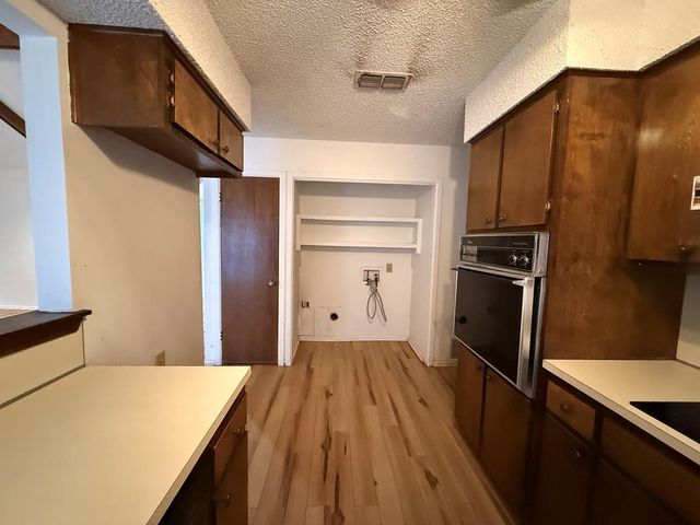 6428 Amber Dr, Odessa, TX 79762