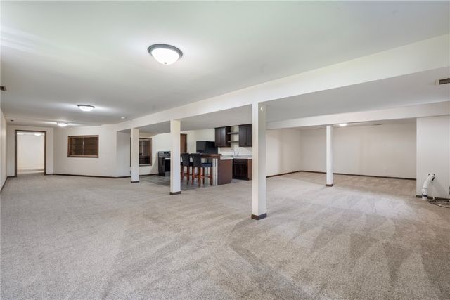 6752 29th Ave, Shellsburg, IA 52332