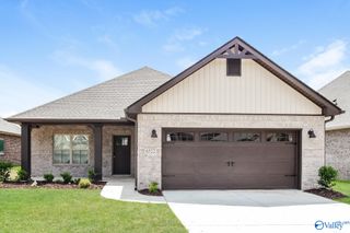 6522 Oak Meadow Drive, Owens Cross Roads, AL 35763