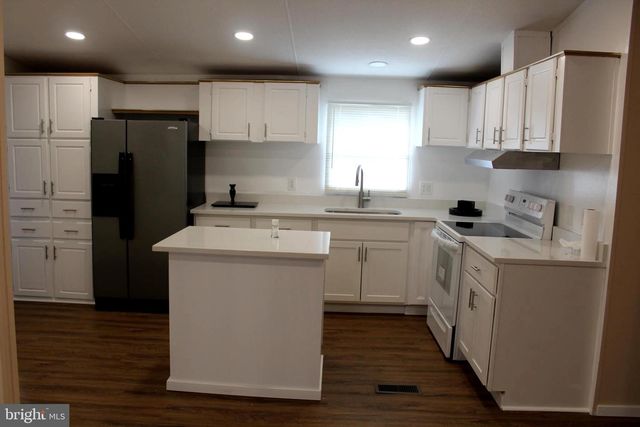 6534 DEEP RUN PKWY, Elkridge, MD 21075