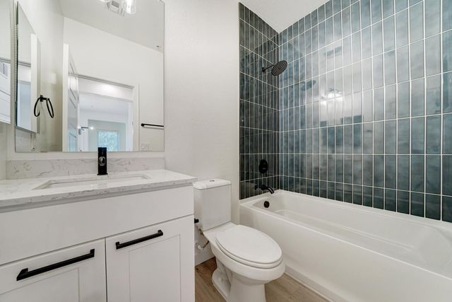 5550 N 16th Street Apt 152, Phoenix, AZ 85016