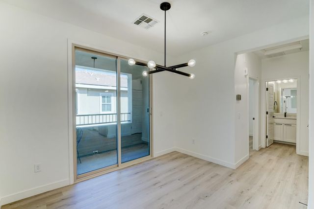 5550 N 16th Street Apt 152, Phoenix, AZ 85016