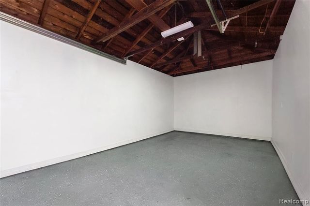 19420 Woodmont Street, Harper Woods, MI 48225