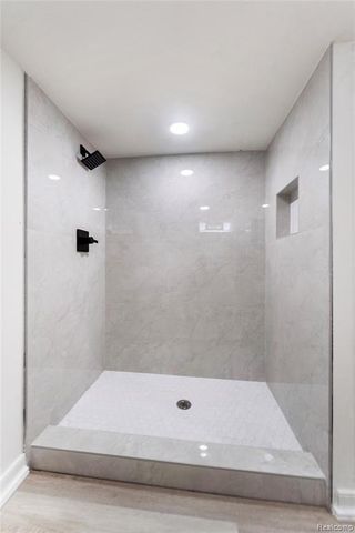 19420 Woodmont Street, Harper Woods, MI 48225