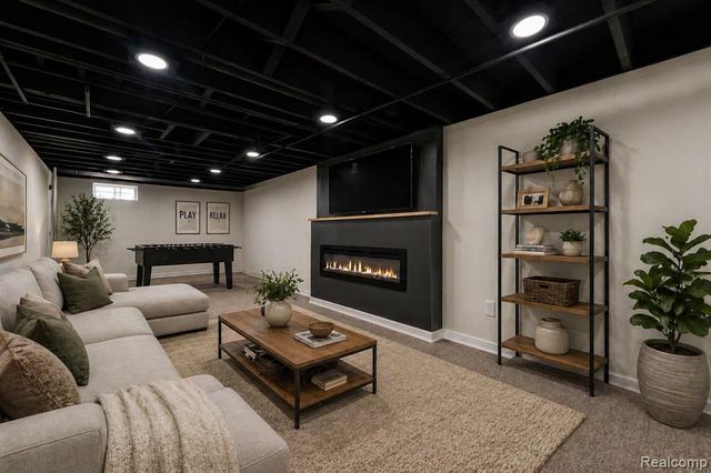 19420 Woodmont Street, Harper Woods, MI 48225