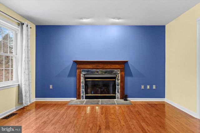 2308 CYPRESS DR, Harrisburg, PA 17110