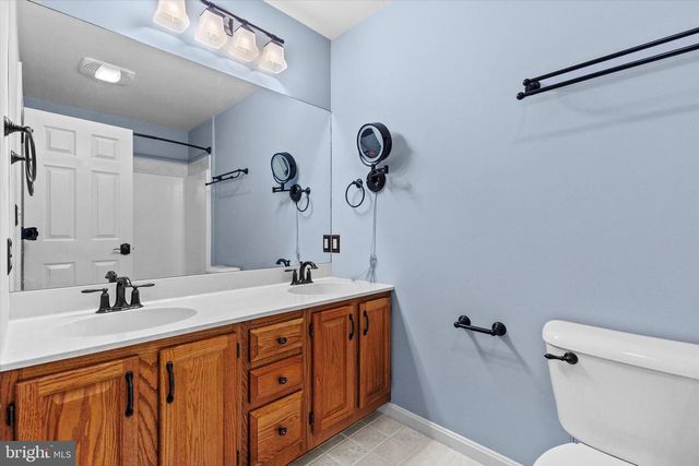 2308 CYPRESS DR, Harrisburg, PA 17110