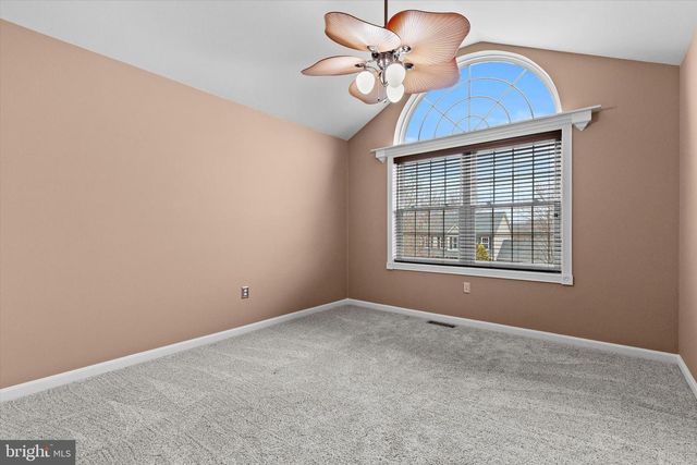 2308 CYPRESS DR, Harrisburg, PA 17110