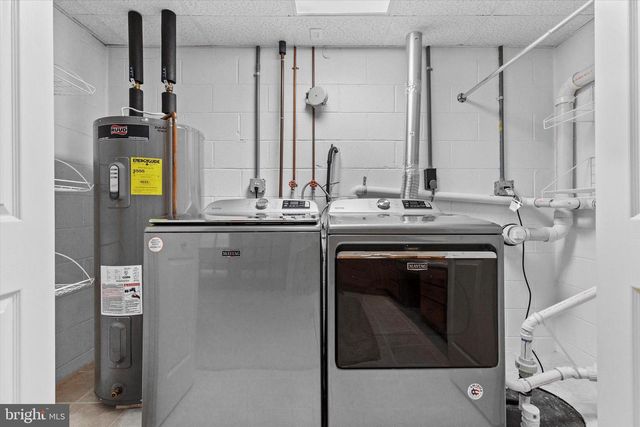 2308 CYPRESS DR, Harrisburg, PA 17110