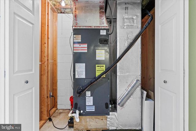 2308 CYPRESS DR, Harrisburg, PA 17110