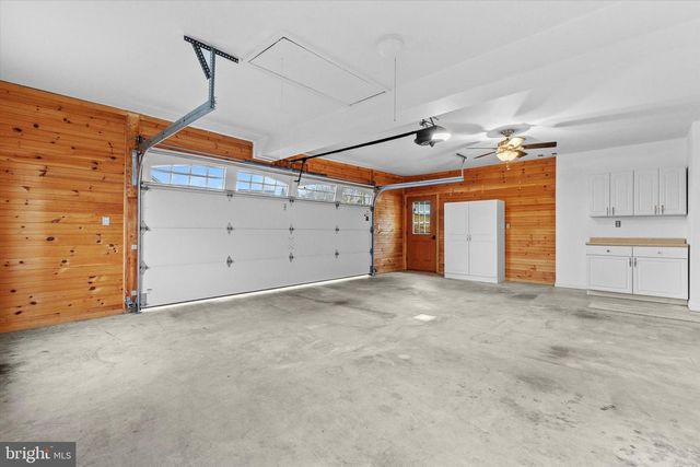 2308 CYPRESS DR, Harrisburg, PA 17110