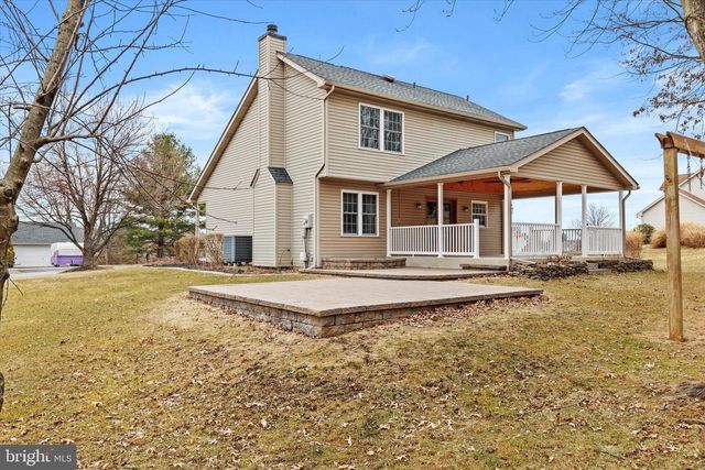 2308 CYPRESS DR, Harrisburg, PA 17110