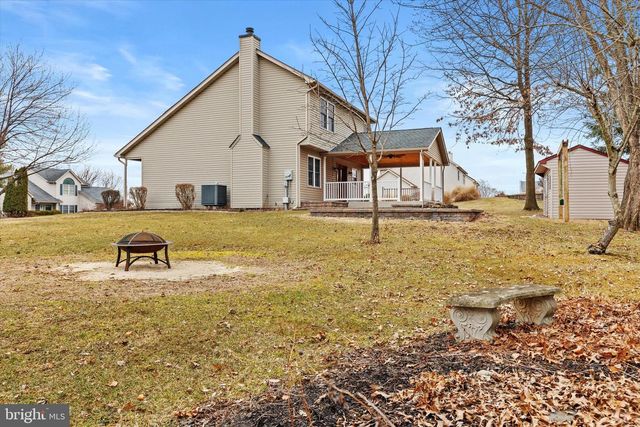 2308 CYPRESS DR, Harrisburg, PA 17110