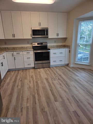 2550 AMBLING CIR, Crofton, MD 21114