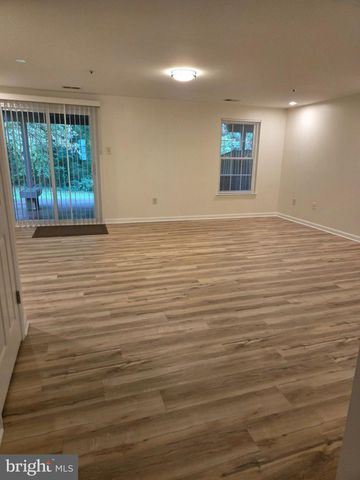 2550 AMBLING CIR, Crofton, MD 21114