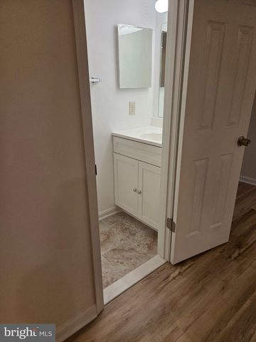 2550 AMBLING CIR, Crofton, MD 21114